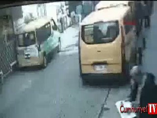 Taksim'deki saldırganın yeni görüntüleri ortaya çıktı