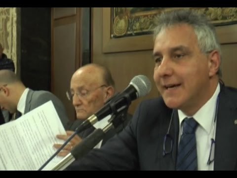 Napoli - Microfinanza: Più fondi europei per il microcredito -1- (30.01.15)