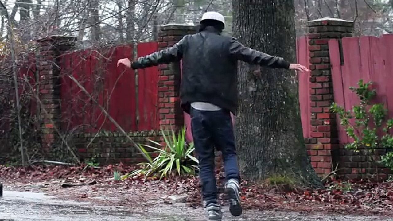 Sokak Dansı Değil..Cadde Dansı..