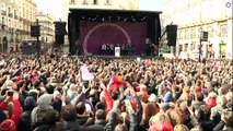 Multidão lota praça de Madri em apoio ao partido Podemos