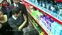 Karisma Kapoor inaugurates a supermarket