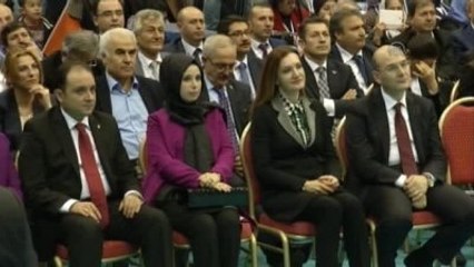 Davutoğlu: "Onursuzca, Haysiyetsizce Kurulan Paralel Tuzakları Harekete Geçirdiler"