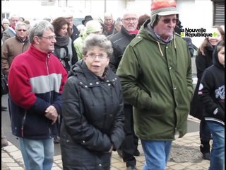 VIDEO. Les Montoiriens se mobilisent contre les emprunts toxiques