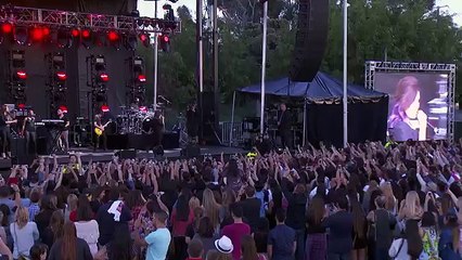 Demi Lovato - Heart Attack (Tour Warm-Up Live from the Honda Stage)