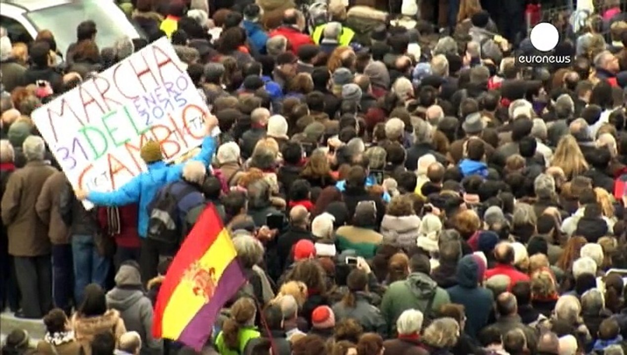 Proteste wie in athen: tausende podemos-anhänger demonstrieren in madrid