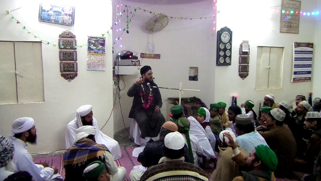 Allama Molana Shakir Altaf Madani (04)  Al Attari ki Nooriabad Papular Fiber mein Aamad per Bian