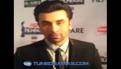 Sexy Ranbir Kapoor at 60th ‪Britannia Filmfare Awards Red Carpet