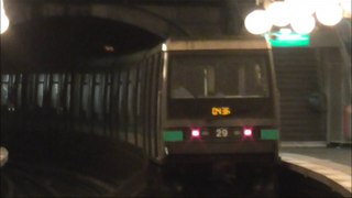 MP89 : Départ de la station Cité sur la ligne 4 du métro parisien