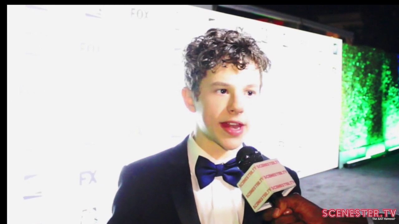 Nolan Gould at Golden Globes 2014 - 15yr old actor "Luke" on Modern Family Interviews!