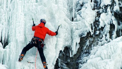 Will Gadd's breathtaking ascent up Niagara Falls