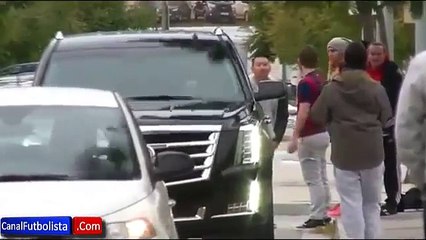 Lionel Messi estrena auto similar al de Barack Obama (VIDEO)