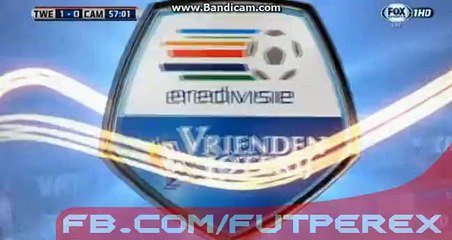 Renato Tapia anotó su primer golazo oficial con el Twente de Holanda