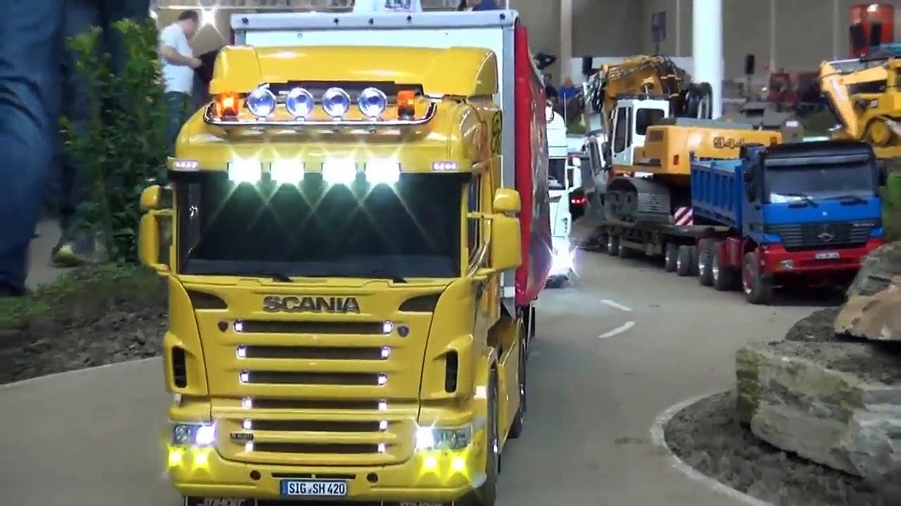 TRUCKS MODELBAUMESSE 2013