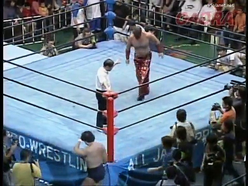 Genichiro Tenryu (c) vs Great Muta, AJPW Triple Crown Match