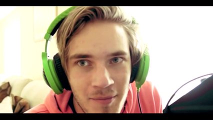 OCULUS RIFT  GIRLFRIEND SCARES ME WHILE PLAYING! (Alone)