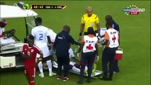 Copa África 2015: jugador fue atropellado por un carro en pleno partido (VIDEO)