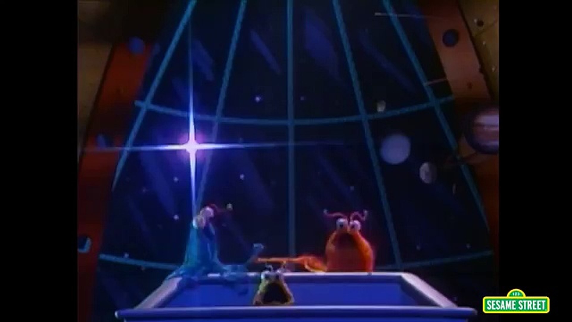 Sesame Street Yip Yips Sing Their Martian Family Song - video Dailymotion