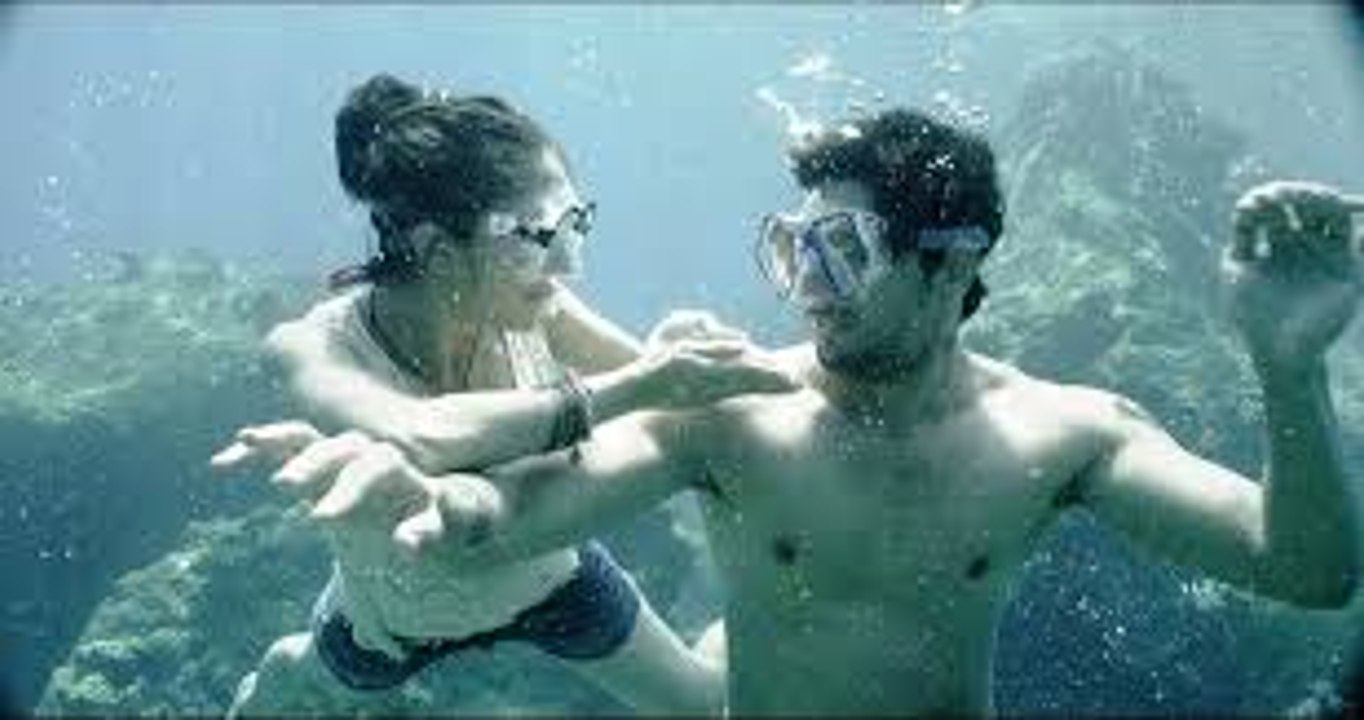 Galliyan Video Song Feat. Tulsi Kumar (Ek Villain) Full HD