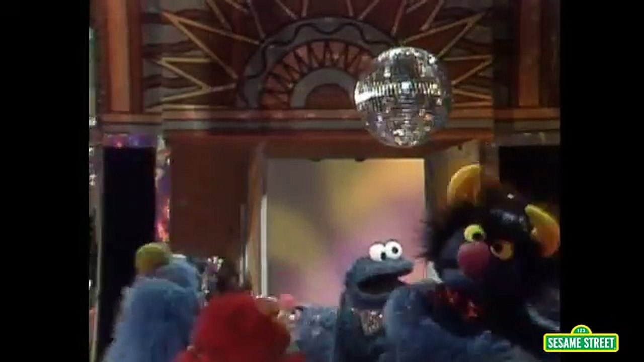 Sesame Street  Me Lost Me Cookie at the Disco