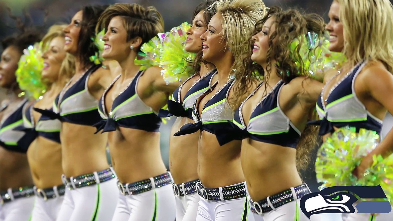 Les Cheerleaders les plus sexy du Super Bowl !...