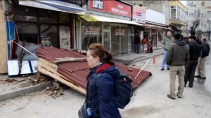 Kuvvetli Fırtına Hayatı Olumsuz Etkiliyor