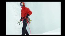 بوابة الوسط | أول رجل في العالم يتسلق شلالات نياغارا