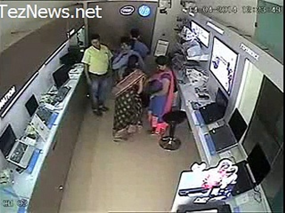 Lady Thief Stealing Laptop Caught In CCTV Footage - Must Watch