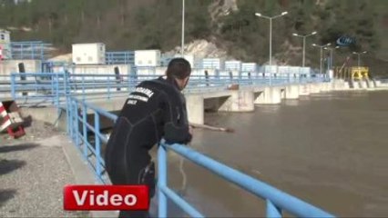 Dalgıçlar Küçük Muhammet Emin'i 4 Gündür Arıyor