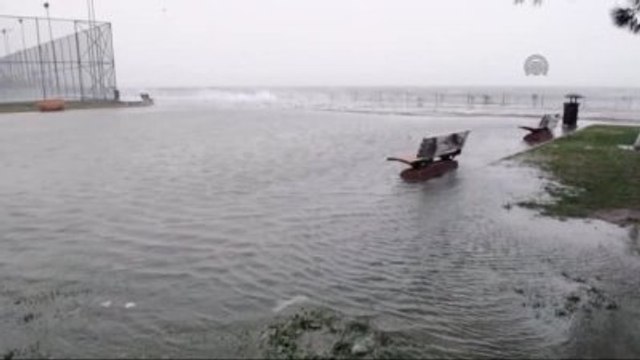 Marmara Denizi'nde Lodos Etkili Oldu