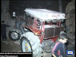 Dunya News - Truck gets out of control, breaks into house, kills 2 kids in Lahore