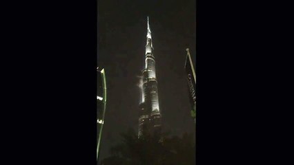 Fire on Burj Khalifa (Dubai)