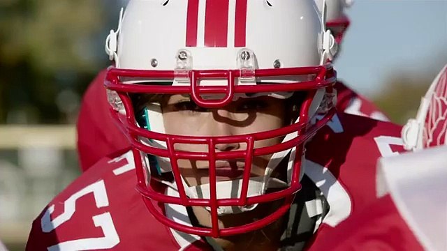 Victoria’s Secret Angles jouent au Football américain