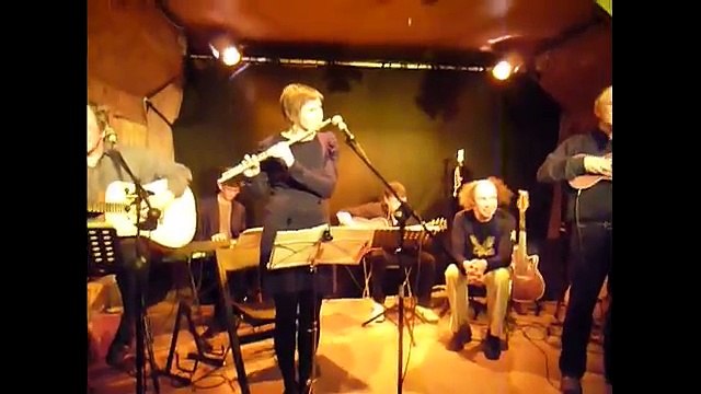 PHILIPPE MAI : Imaginez-rouge (Thuin, péniche Carpe Diem, 2011)