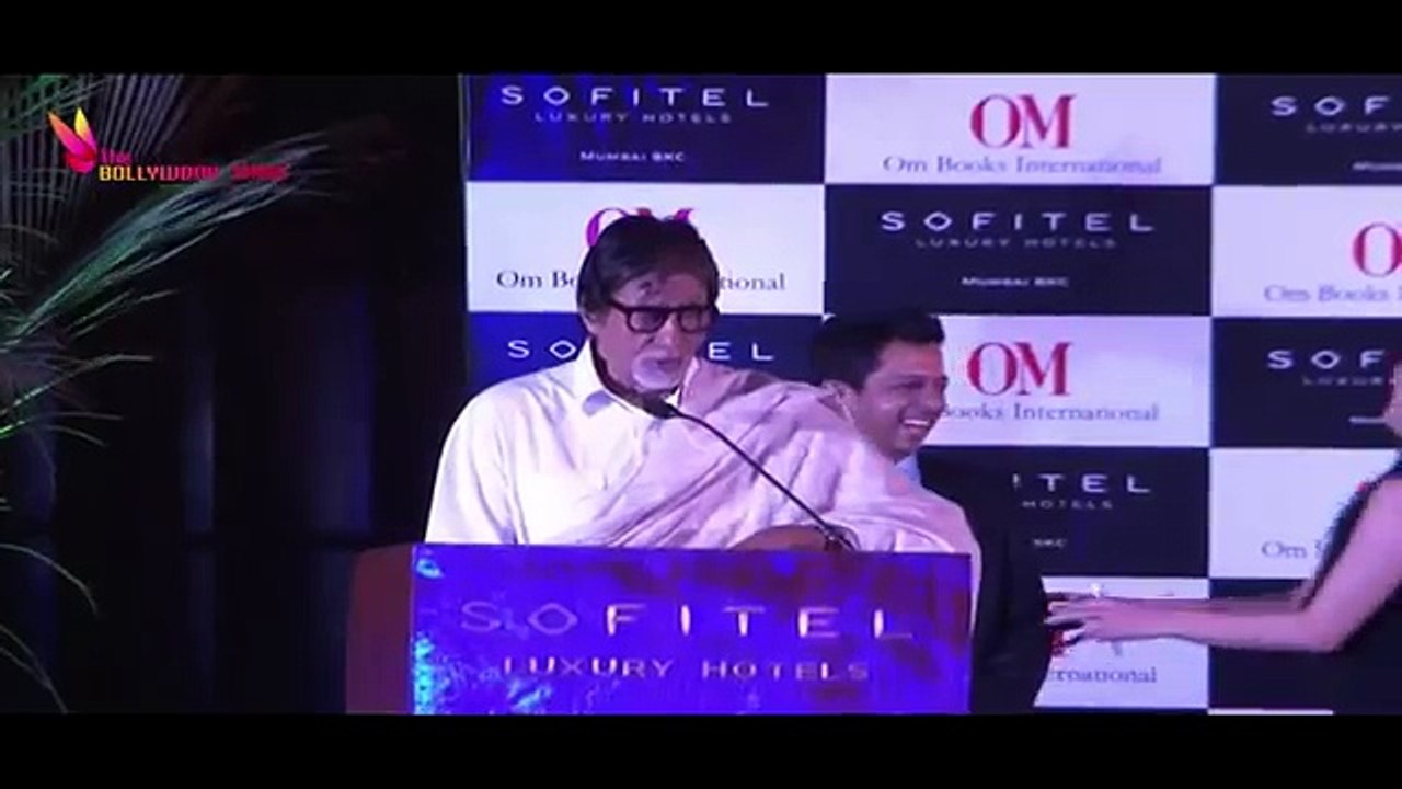 Amitabh Bachchan Launches Rohit Khilnanis Book  I Hate Bollywood - Full Show 2 of 8