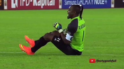 La drôle de célébration de Robert Kidiaba