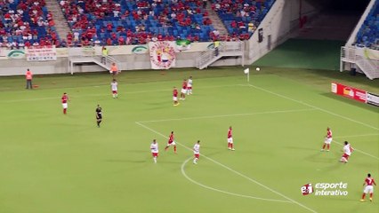 Cascata aproveita falha do zagueiro e amplia para o América-RN contra o Potiguar