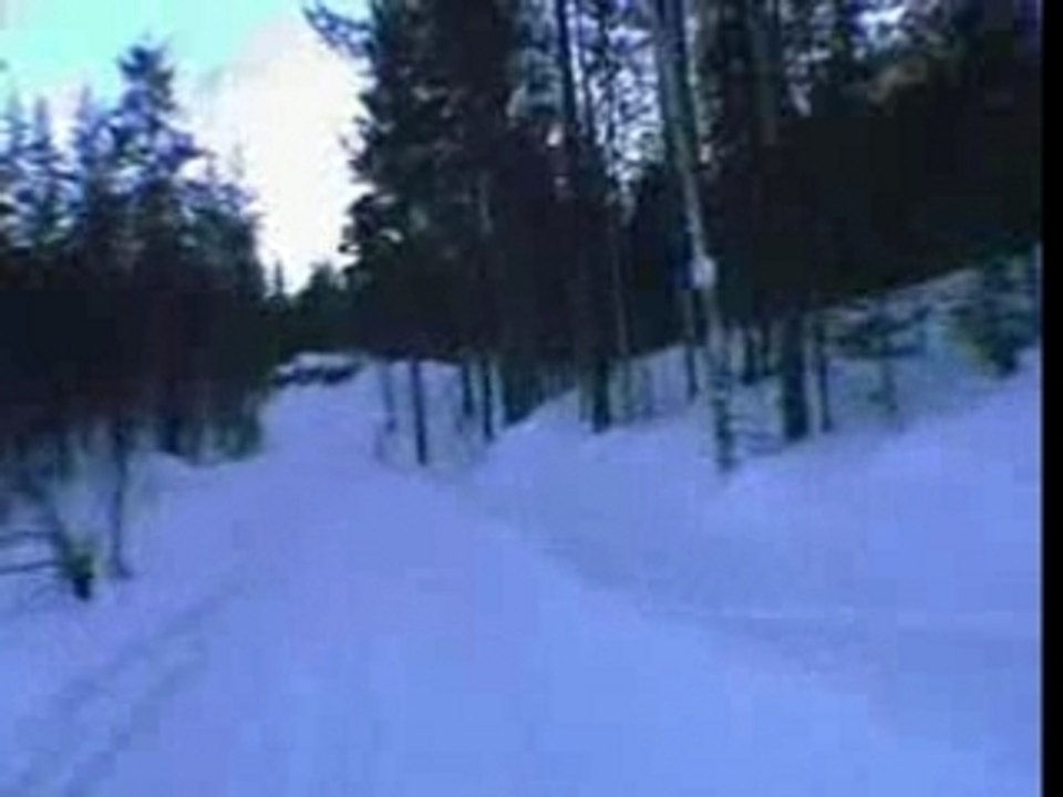 Course motoneige flashée