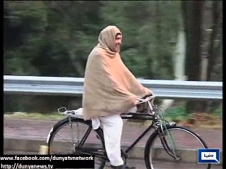 Dunya news- Drizzling, snow fall in various cities turn weather cold