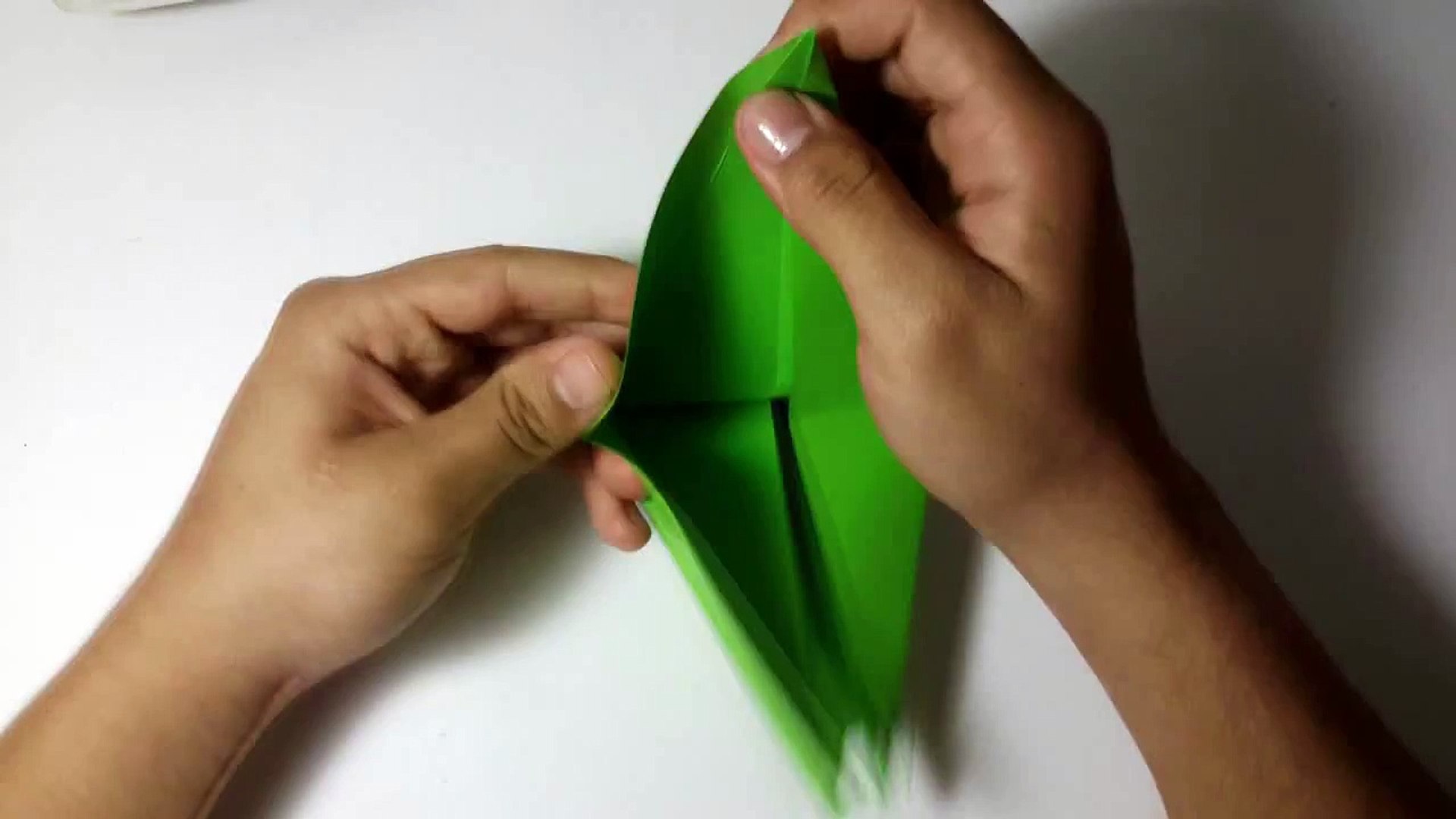 Origami | Como hacer un Tiranosaurio Rex de papel [El Dibujante] - video  Dailymotion