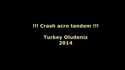 Un parapente se déchire lors d'un saut