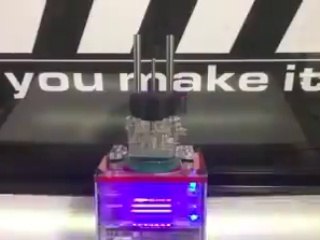 iBox Nano - The worlds smallest 3D printer.