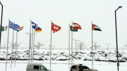 Winter storm brings heavy snow to Chicago