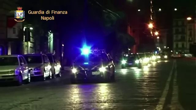 Marcianise (CE) - Scoperta stamperia di soldi falsi nella zona industriale (02.02.15)