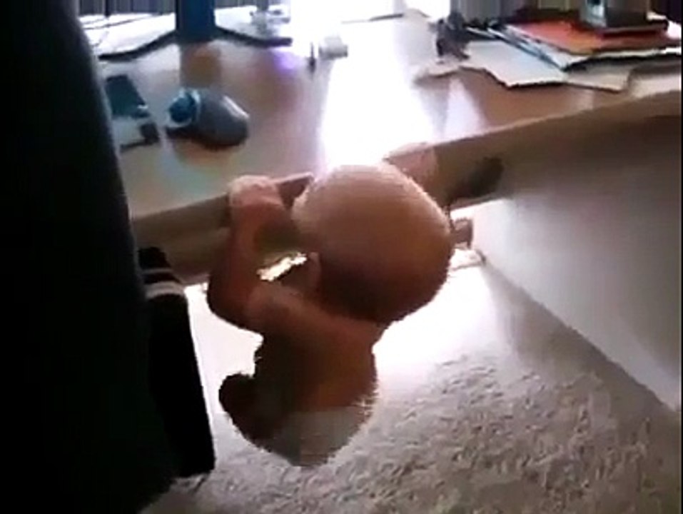 bebe en plain musculation partie 2