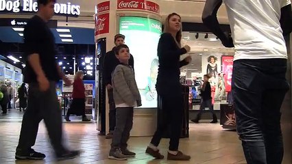Public Prank - Human Mannequin CHRISTMAS EDITION