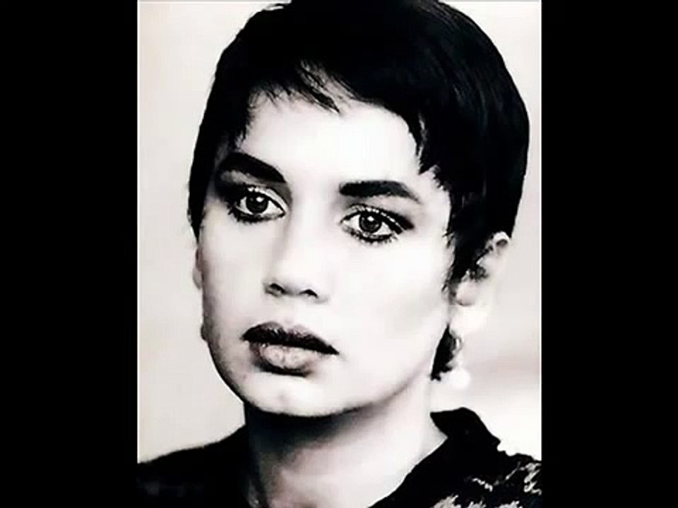 Sezen Aksu - Sen de Benim Kadar Gerçekleri Görüyorsun