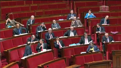 Macron menacé de mort par "certains officiers publics ministériels"