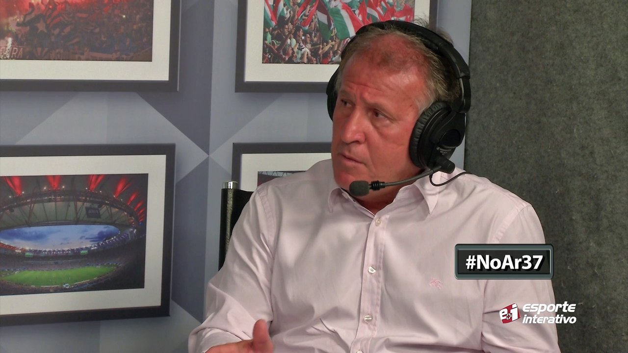 Zico sobre Pelé: "Todo mundo vai ser o segundo, porque o primeiro é ele"
