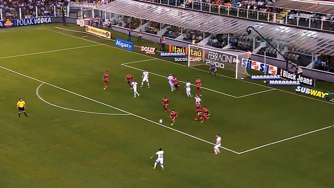 Golazo di Chiquinho e il Santos vola