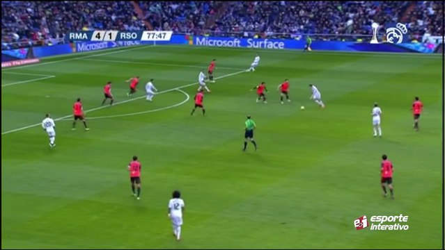 Que dia, Isco! Ousadia para driblar e bolada na cara!